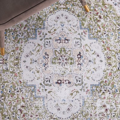 Tucson Green and Beige 4' x 6' Synthetic Area Rug