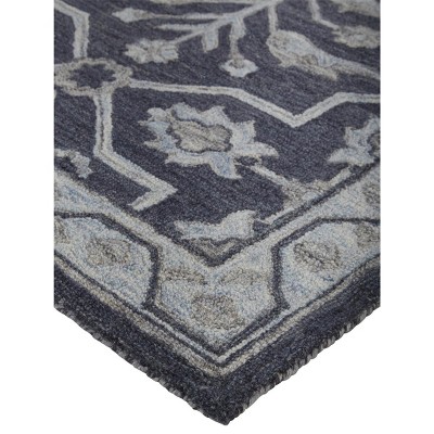 Hand-Tufted Persian-Style Wool Accent Rug in Heathered Gray