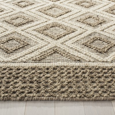 Ivory and Beige Hand-Knotted Wool 6' x 9' Area Rug
