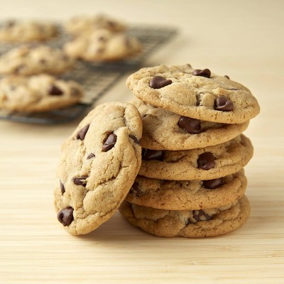 Pillsbury Big Deluxe Chocolate Chip Cookie Dough - 16oz/12ct