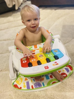 Fisher-Price Baby Silla portátil Kick & Play Deluxe Sit-Me-Up Asiento con  piano de aprendizaje de juguete y bandeja de aperitivos para bebés y niños