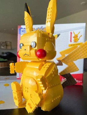 FVK81 Mega Bloks Pokemon Construx Jumbo Pikachu Building Set - Yellow -  ToysChoose