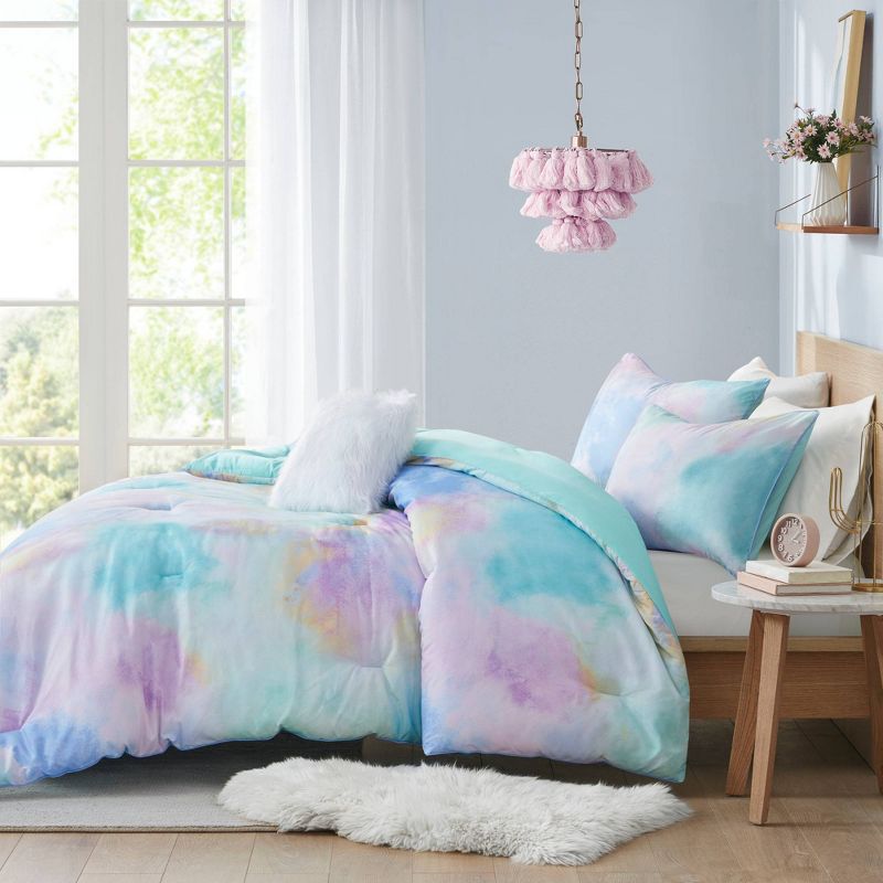 Lisa Watercolor Tie Dye Printed Comforter Set with Throw Pillow - Intelligent Design, 3 of 10