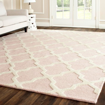 Handmade Light Pink and Ivory Wool Tufted Area Rug, 6' x 9'