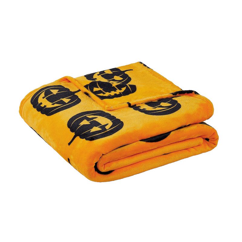 Kate Aurora Halloween Black & Orange Oversized Jack O' Lanterns Ultra Soft & Plush Throw Blanket - 50 in. W x 70 in. L, 2 of 4