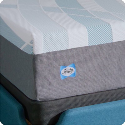 Sealy Dreamlife 12" King Gel Memory Foam Hybrid Mattress