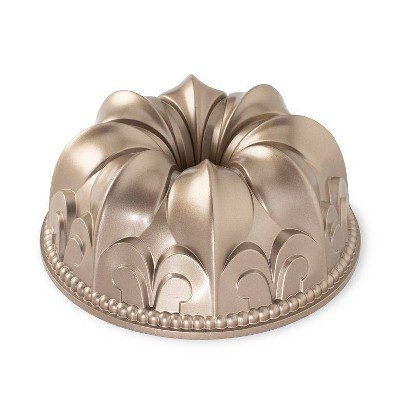 bundt cake pan