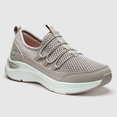 slip resistant shoes target women's
