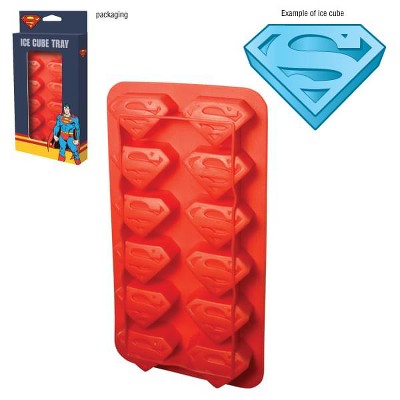 ICUP Batman Ice Cube Tray – Makes 12 Bat Symbol Ice Cubes, Officially Licensed DC Comics