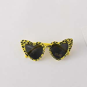 MyKids-USA Leopard Print Pattern Heart Shape Fashion Sunglasses - 1 of 3