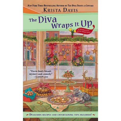 The Diva Wraps It Up - (Domestic Diva Mystery) by  Krista Davis (Paperback)