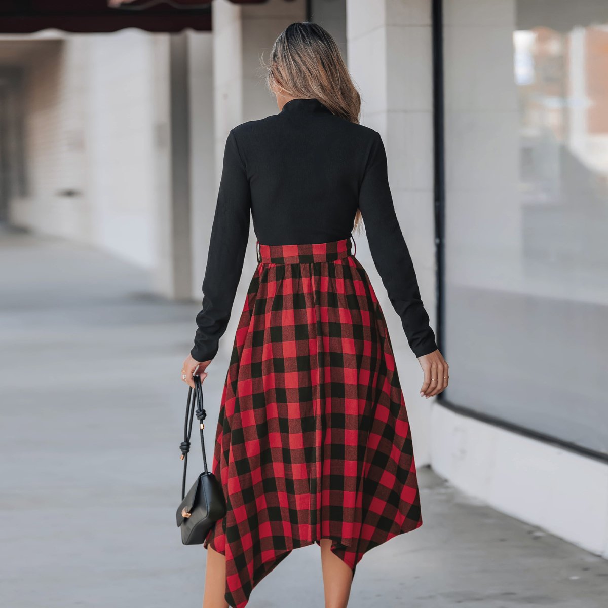 Женские платья Cupshe Women's Black Mockneck Top Plaid Handkerchief Hem Skirt Midi Dress-M-Red — фото 3
