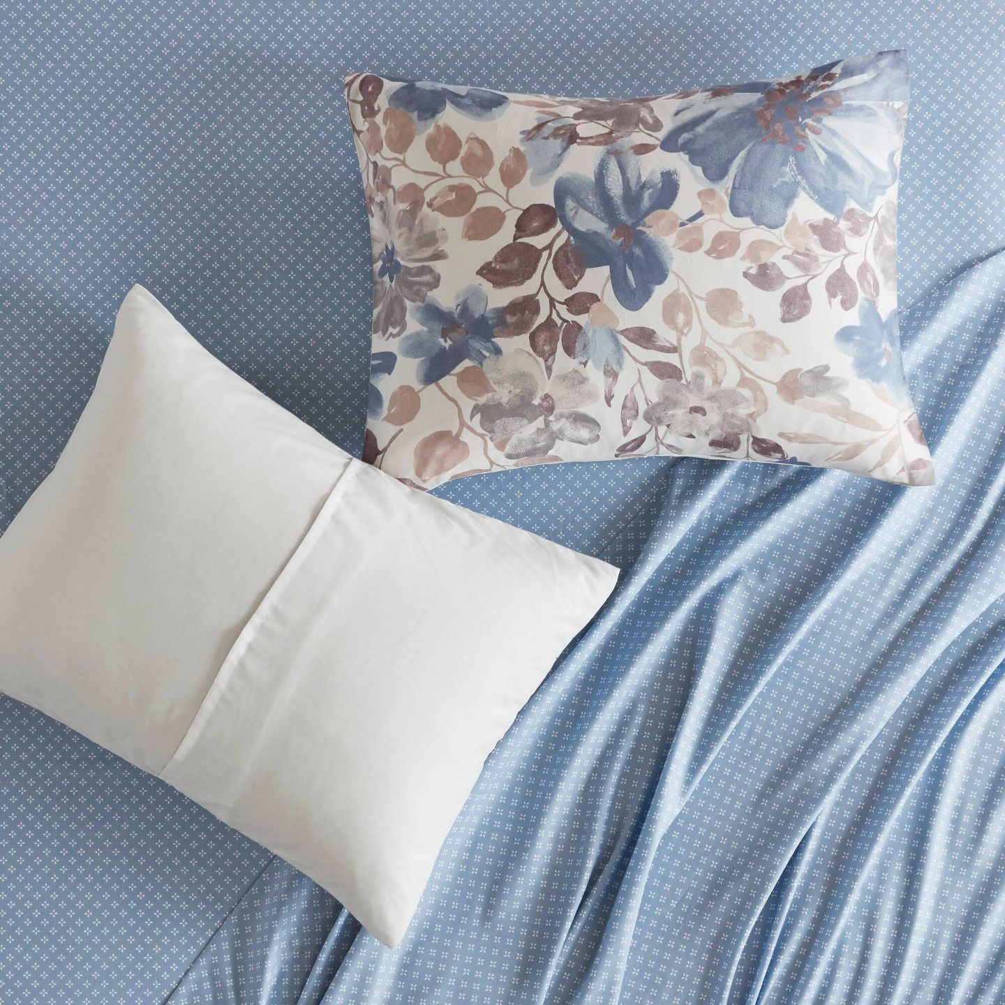 Комплект с одеялом Madison Park Queen Willow Floral Comforter Set with Bed Sheet Blue, цвет: С принтом — фото 5