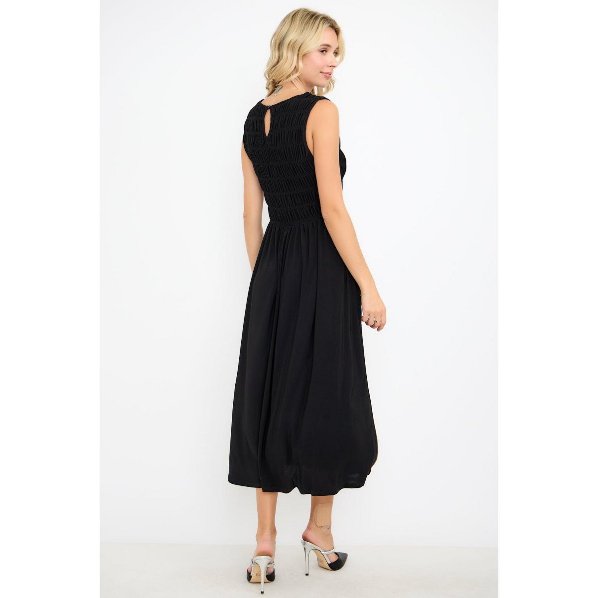 Женские платья West K Elowen Smocked Bodice Knit Midi Dress - Xsmall - Black — фото 3