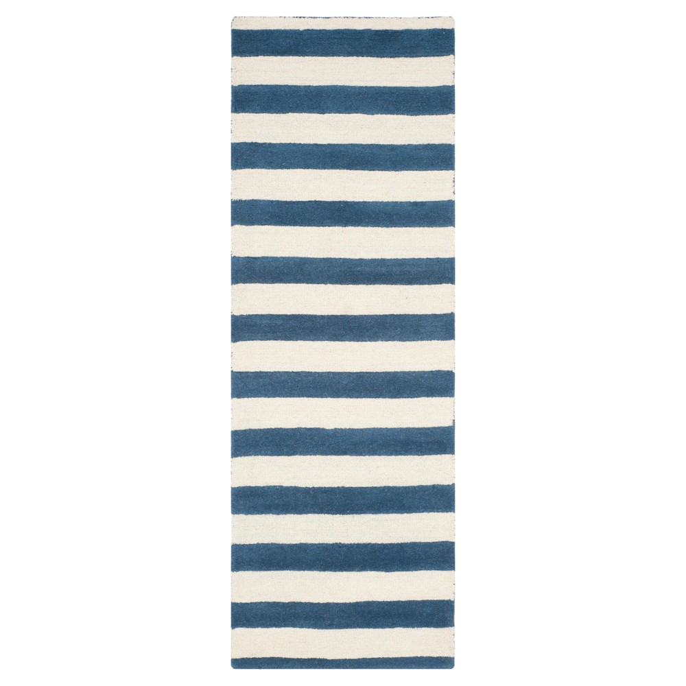 2'6inx8' Runner Winslow Navy/Ivory - Safavieh