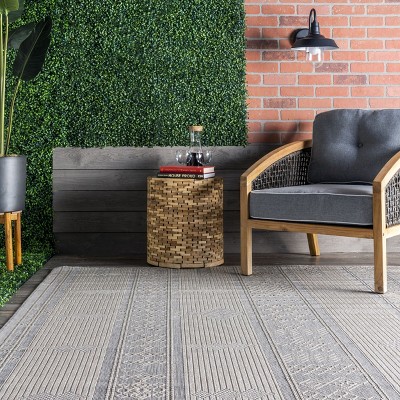 Leigh Light Gray Stripe Synthetic 5' x 8' Indoor/Outdoor Rug