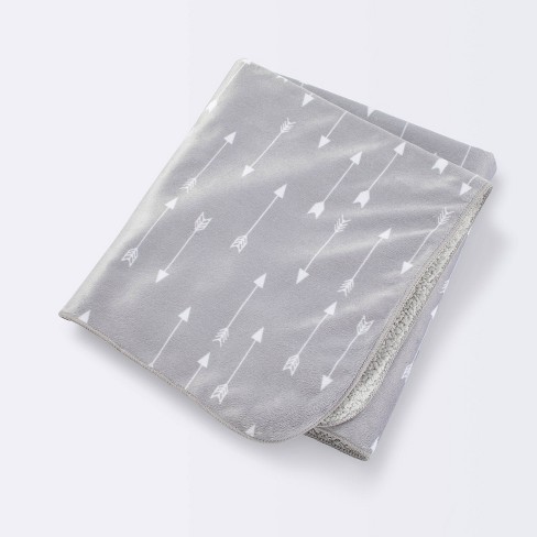 Solid Satin Edge Plush Blanket - Cloud Island™ Gray