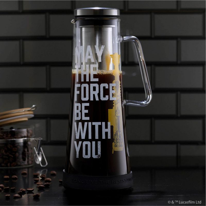 Star Wars Force Cold Brew Iced Coffee Maker - 32 oz Non-Slip Silicone Base Glass Pitcher, 2 of 8