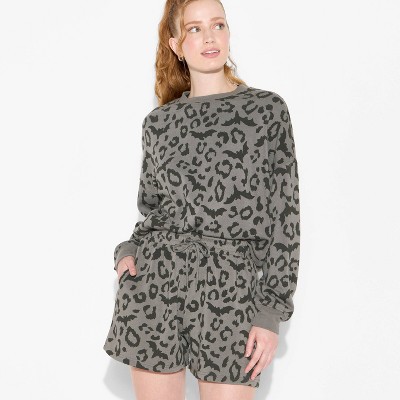 Women's Leopard Bats Graphic Shorts - Charcoal Gray