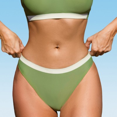 Women's Grass Green Colorblock Standard-Rise Bikini Bottoms - Cupshe