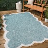 JONATHAN Y Alice Classic Cottage Two-Tone Scalloped Indoor/Outdoor Area Rug - 4 of 4
