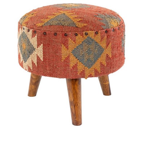 Accent store stool target