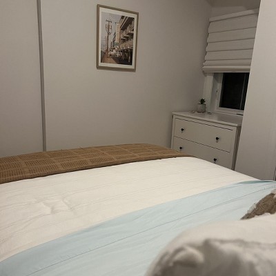 Guest review image 2 of 3, zoom in
