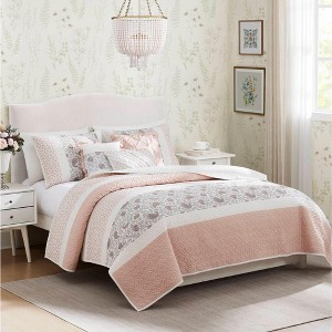 Sapphtopaz 6 Piece Bedding Quilt Set Floral Print Pattern Contrasting Colors Reversible Quilt Set with Throw Pillows - 1 of 4