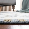 Chelsea HK55 Machine Made Rug - Safavieh - 3 of 4