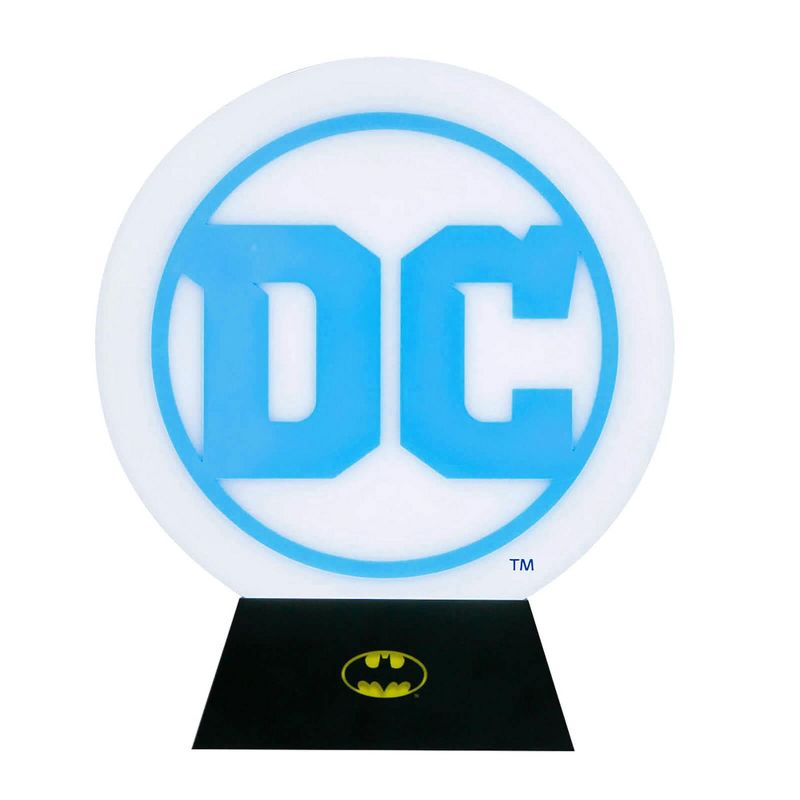 Hot Toys DC Comics Batman Logo 10 Inch USB Light Box, 1 of 4