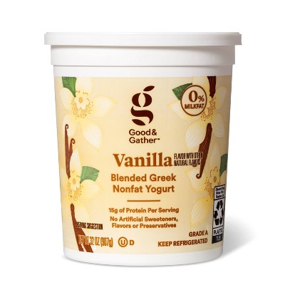 Greek Vanilla Nonfat Yogurt - 32oz - Good &#38; Gather&#8482;