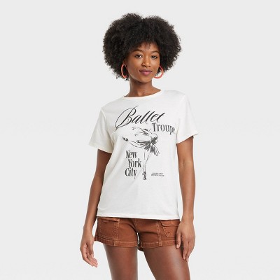 Women's NYC Ballet Short Sleeve Graphic T-Shirt - Ivory XL