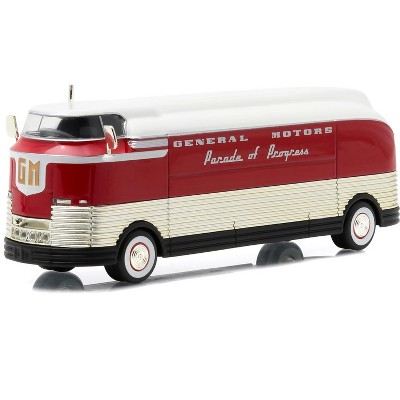 1940 General Motors Futurliner Parade of Progress Hobby Exclusive 1/64 Diecast Model by Greenlight