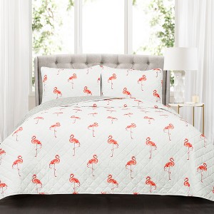 Coral Kelly Flamingo Quilt Set (Full/ Queen) - Lush Decor, Size: Full/Queen, Pink
