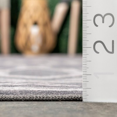 Eco-Friendly Gray Geometric 8' Square Washable Area Rug