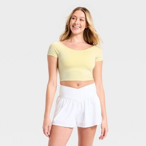Women's Seamless Cropped Short Sleeve Support Top - JoyLab™ Yellow