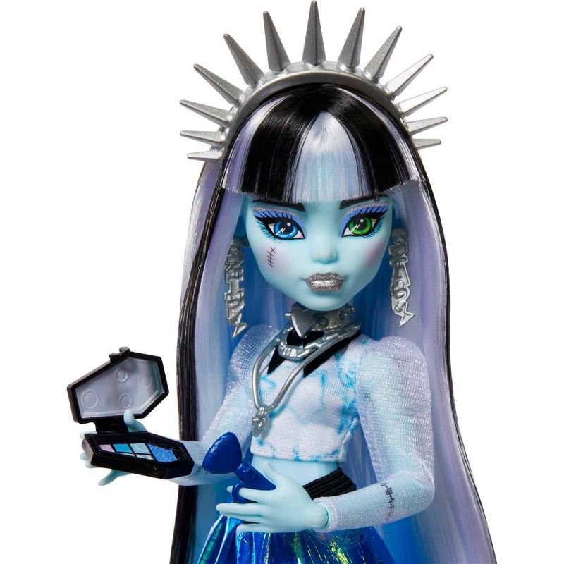Monster High Skulltimates Secrets Fearidescent Frankie Stein Fashion Doll, 5 of 9