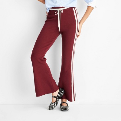 Women's High-Rise Sweater Track Pants - Future Collective Burgundy XL