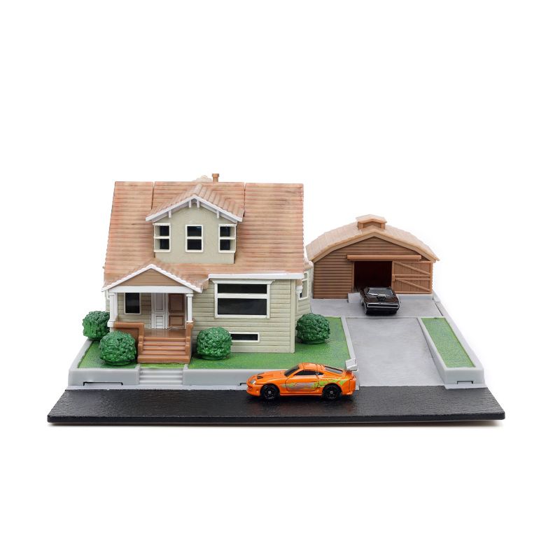 Fast &#38; Furious Nano Hollywood Rides Dom&#39;s House Display Diorama with 2 1.65&#34; Scale Vehicles, 6 of 19