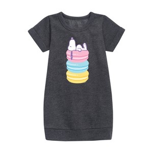 - Peanuts - Snoopy Stacked Macarons Graphic Short Sleeve Fleece Dress - 1 of 4
