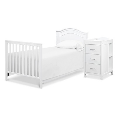 White 4-in-1 Convertible Mini Crib with Changer