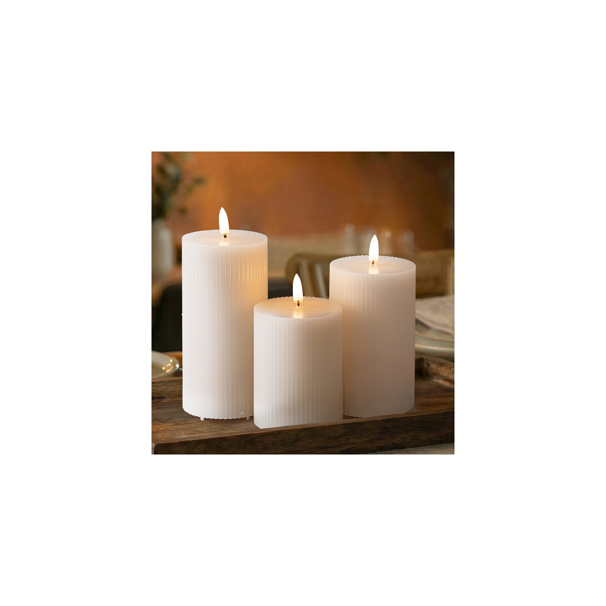 ALOADECOR Set of 3 Real Wax White Candle USB-C Rechargeable Flameless LED Pillar Candle with Remote Control, Timer and Dimmable Flickering Light