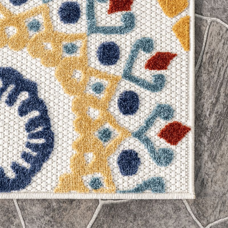 nuLOOM Micki Intricate Circles Indoor/Outdoor Patio Area rug, 6 of 11
