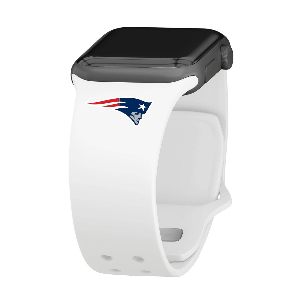Photos - Watch Strap NFL New England Patriots Apple Watch Compatible Silicone Band 38/40/41mm 