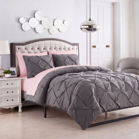 Постельное бельё Sweet Home Collections 7PC Queen Pinch Pleat Decorative Pintuck All Season Bedding Set, Gray/Pale Pink, цвет: Серый