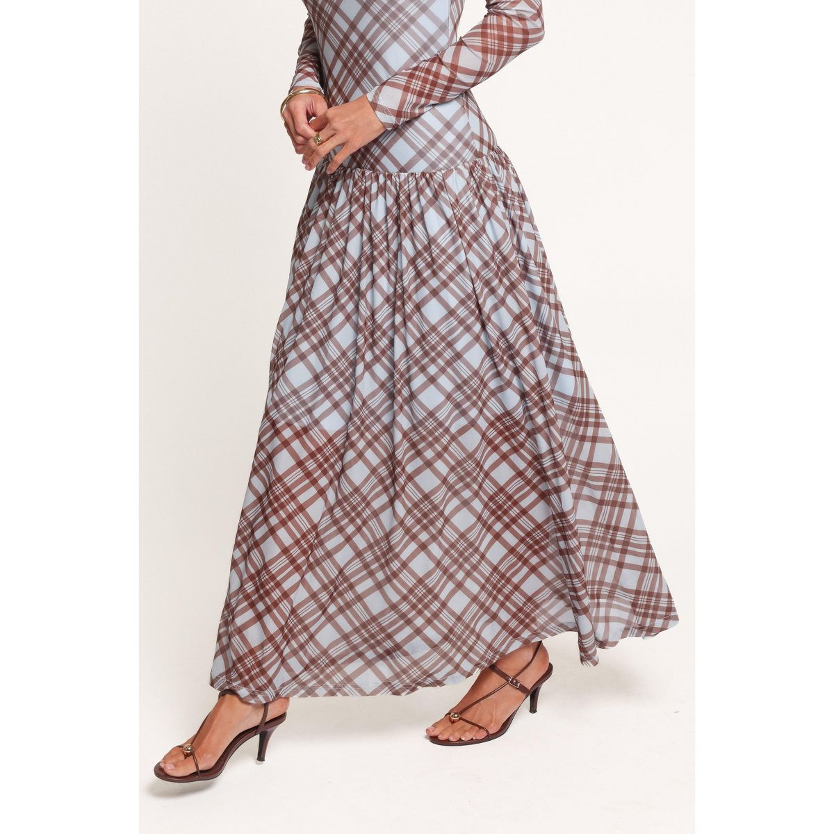 Odilia Long Sleeve Mesh Maxi Dress - thumbnail 2
