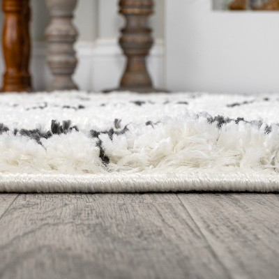Calvia Reversible Black Diamond Shag Round Rug - 5ft