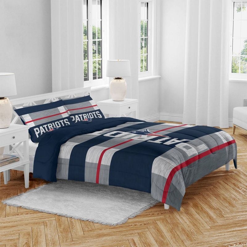 NFL New England Patriots Heathered Stripe Queen Bed in a Bag - 3pc, 1 of 4