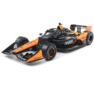 Dallara IndyCar #5 Pato O'Ward "Arrow" Arrow McLaren "NTT IndyCar Series" (2025) 1/18 Diecast Model by IXO Models