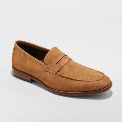 men tan loafer